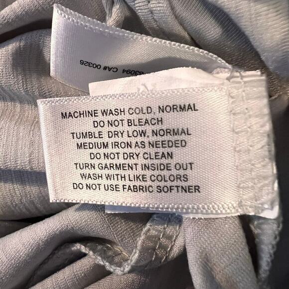 Cutter & Buck University of Alabama Button Down Shirt. Gray. Size XL - Picture 7 of 8